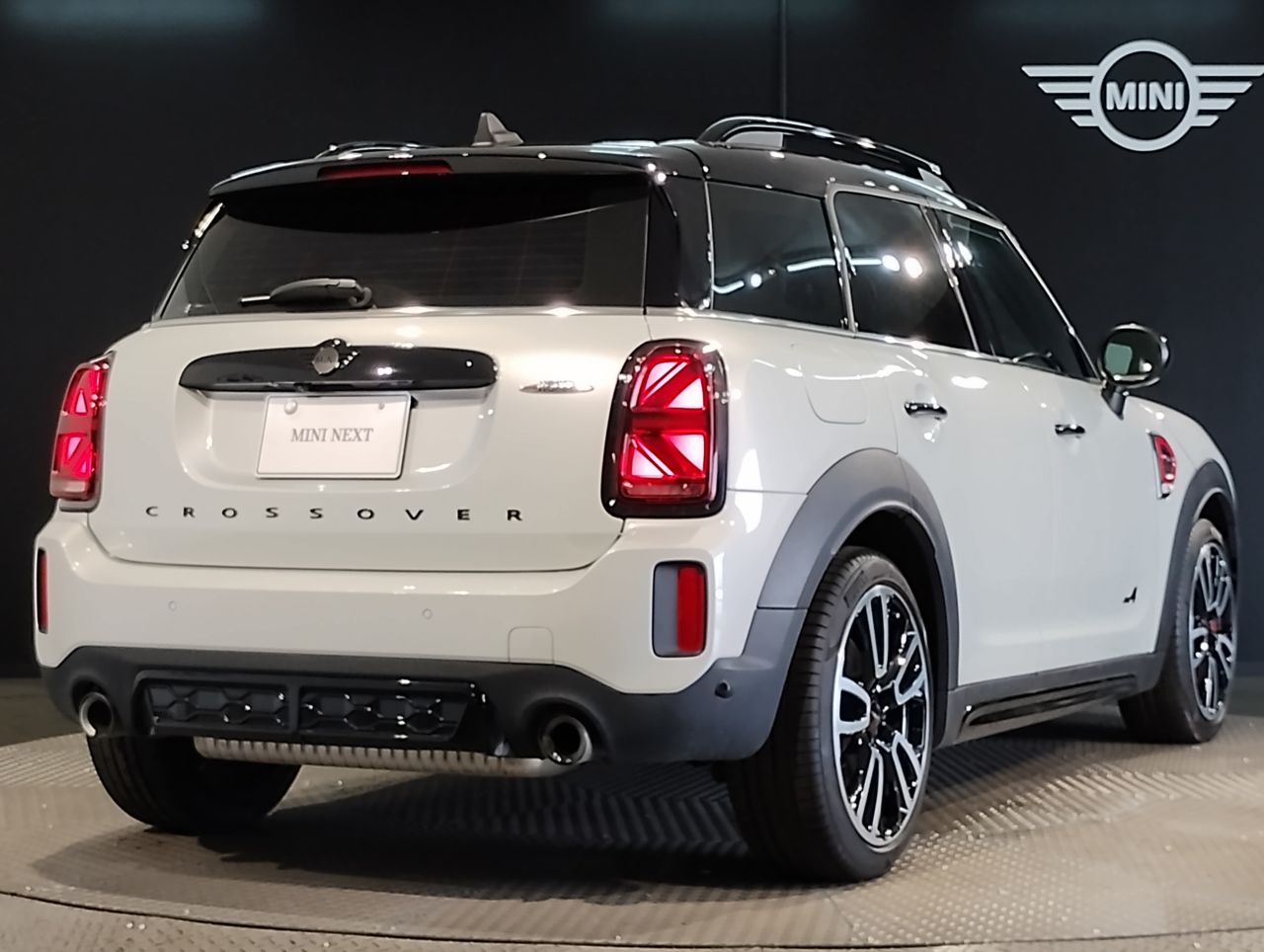 MINI John Cooper Works ALL4 Countryman RHD