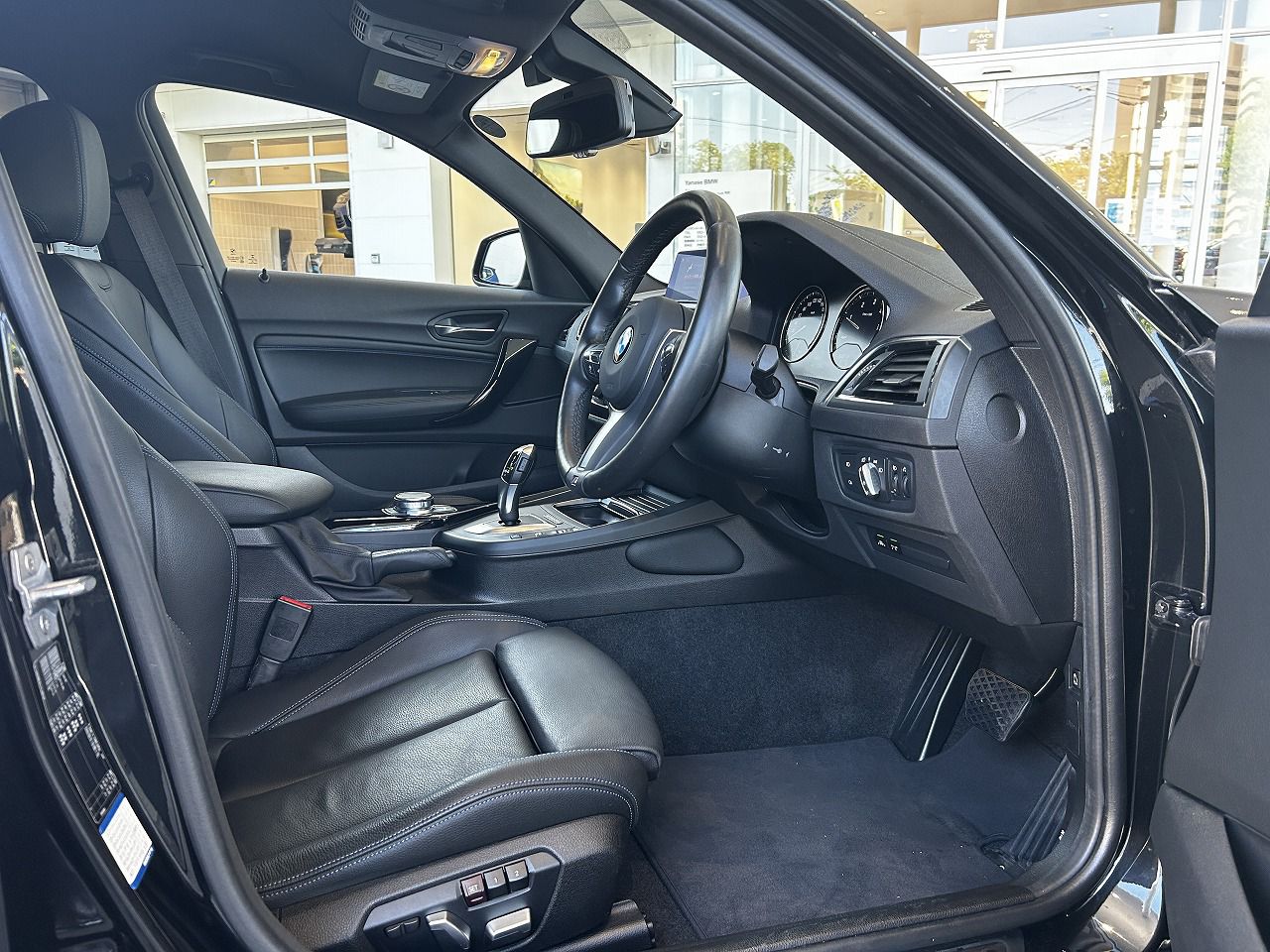 118D 5DOOR RHD