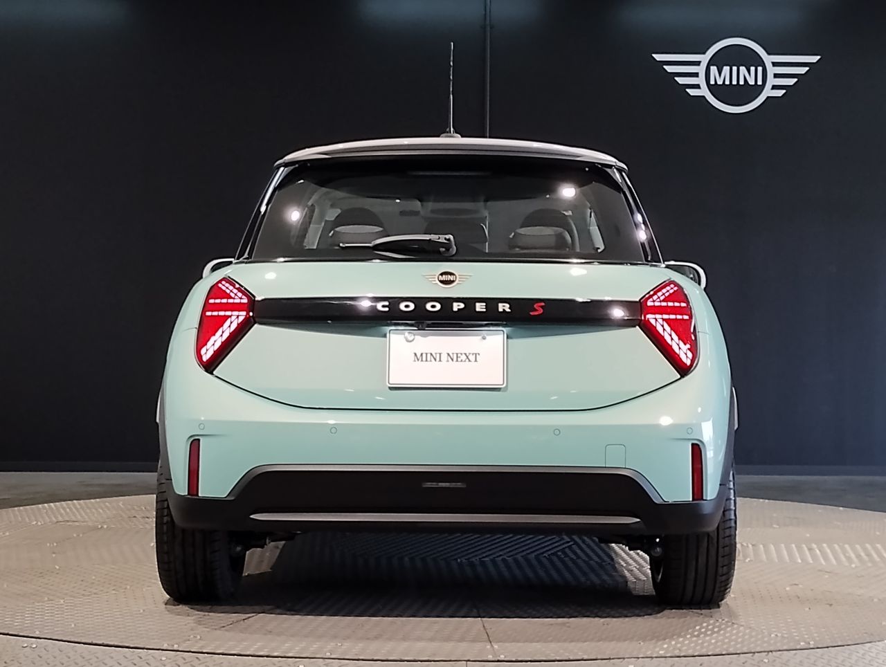 F66 MINI Cooper S 3Dr