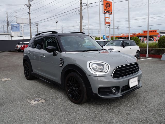 MINI CROSSOVER COOPER D