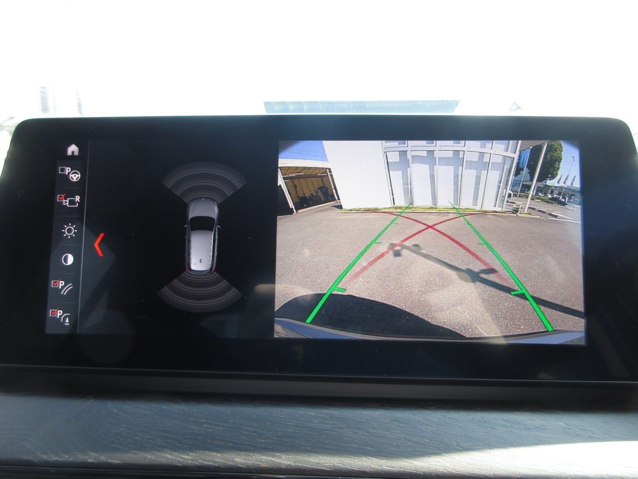 X1 sDrive18i RHD