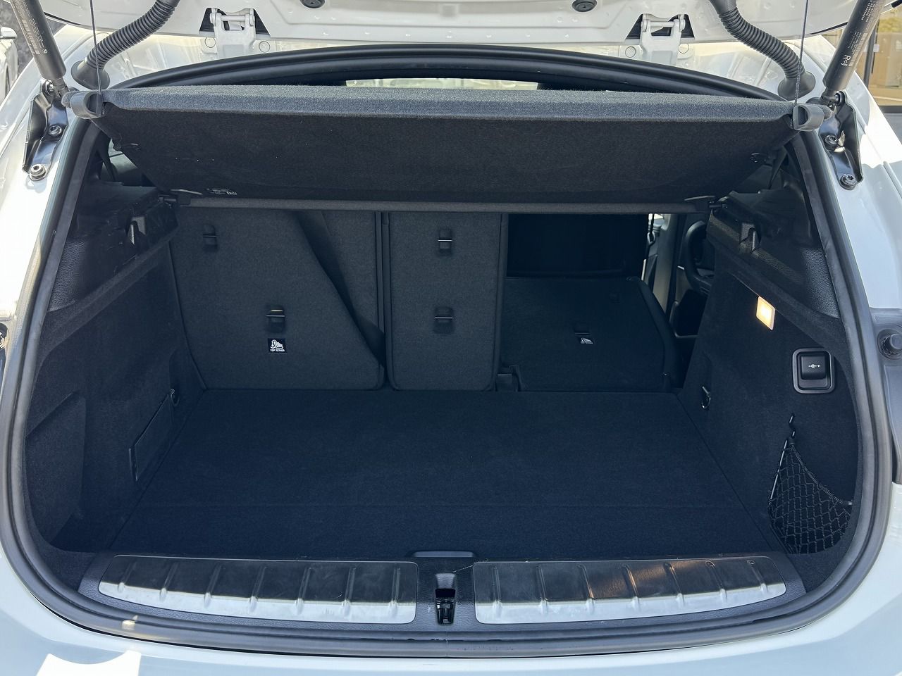 F39 X2 sDrive18i B38 1.5i SAC
