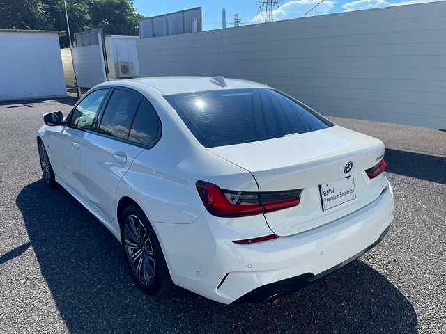 G20 330e Saloon RHD MX