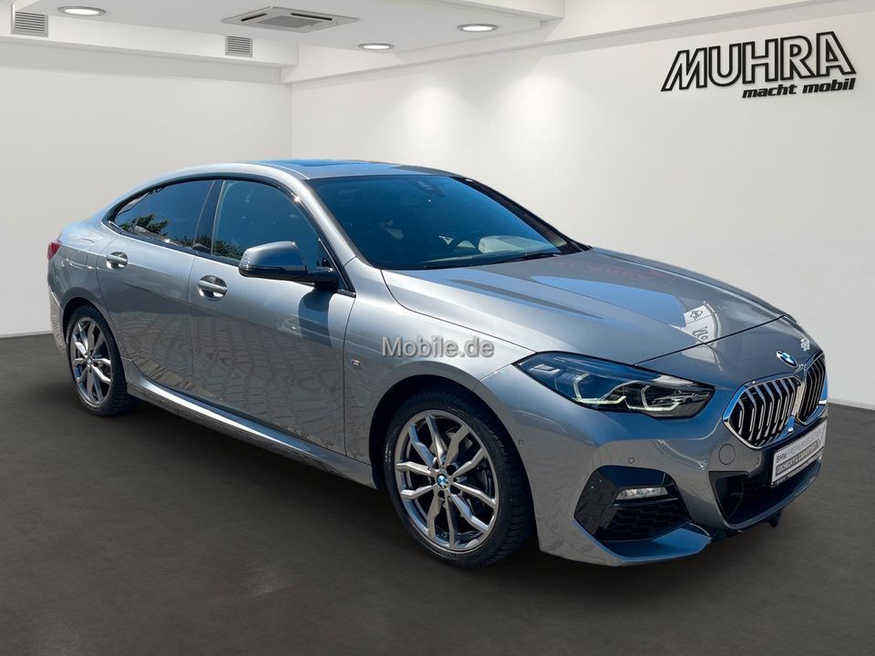 BMW 218