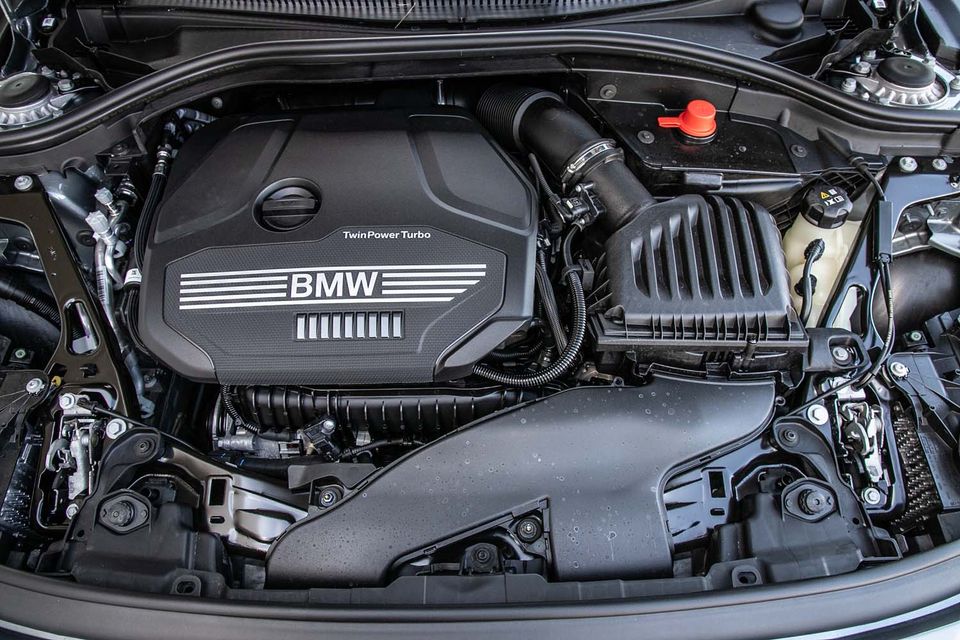 BMW 218