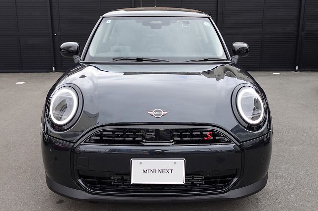 F66 MINI Cooper S 3Dr