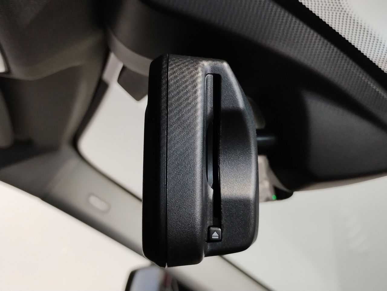 X1 sDrive18i RHD