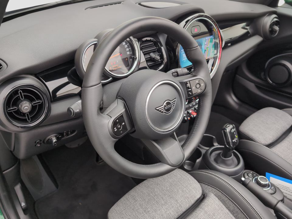 MINI Cooper Cabrio