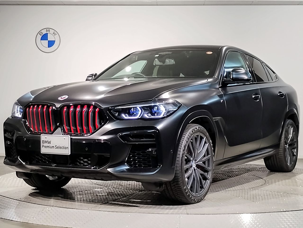 X6 M50i