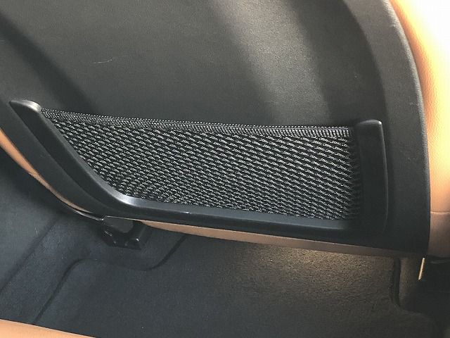 G21 320i RHD