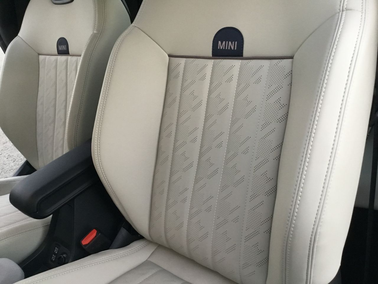 F66 MINI Cooper S 3Dr