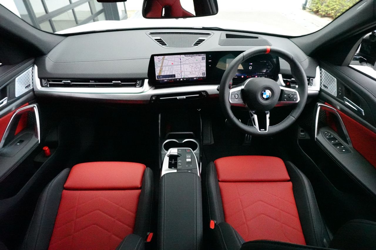 X2 M35i xDrive RHD