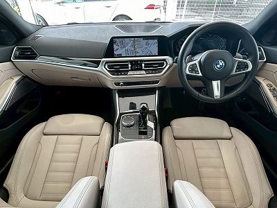 G20 330e Saloon RHD MX