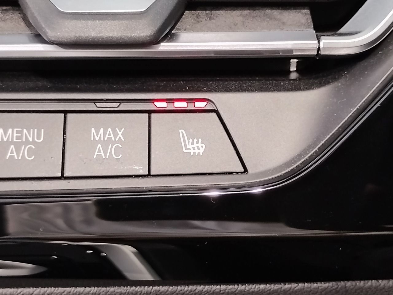 G29 z4 sDrive20i RHD