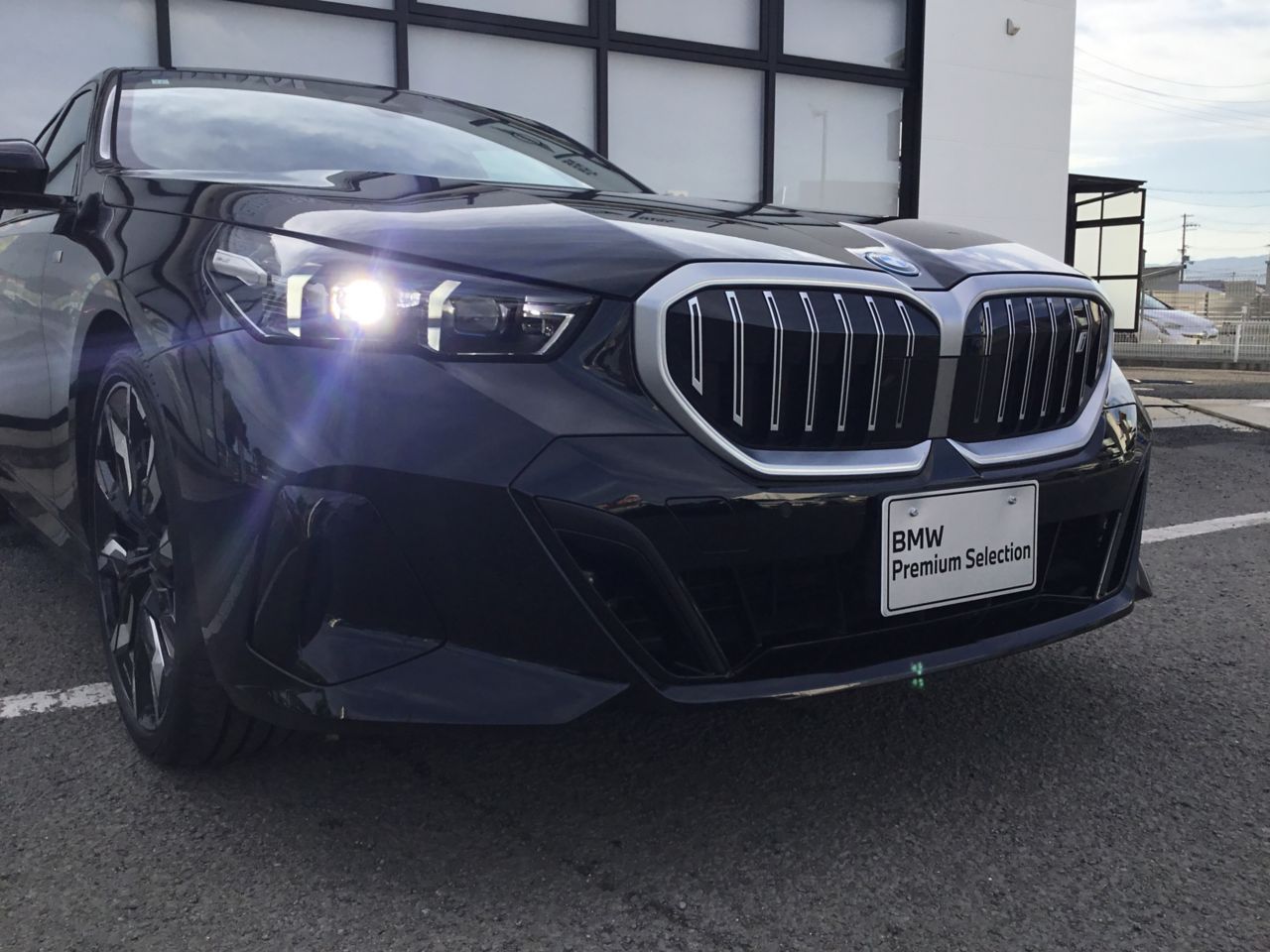 BMW i5 eDrive40 Sedan RHD