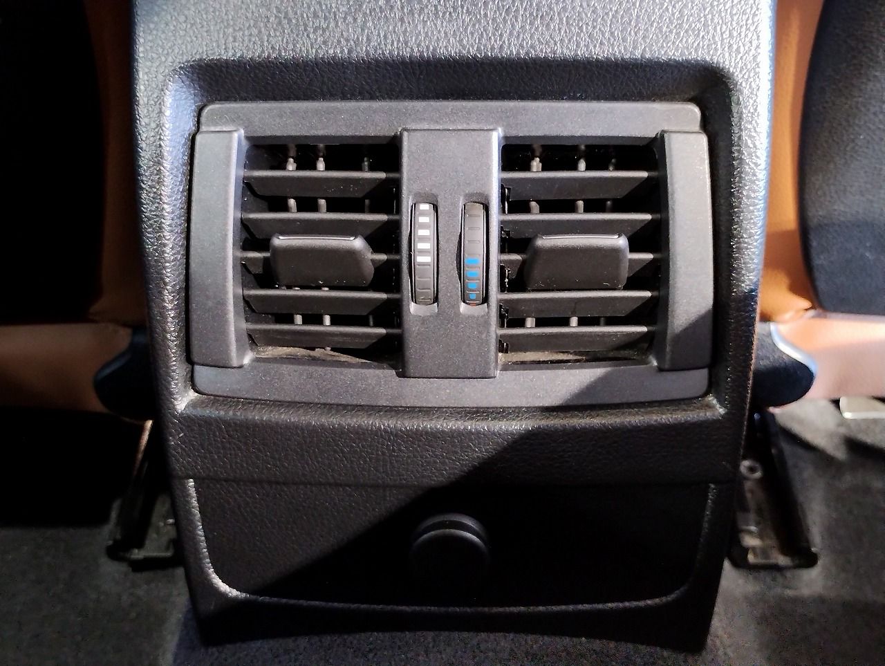 118D 5DOOR RHD