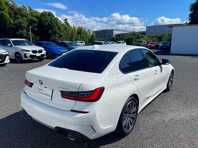 G20 330e Saloon RHD MX