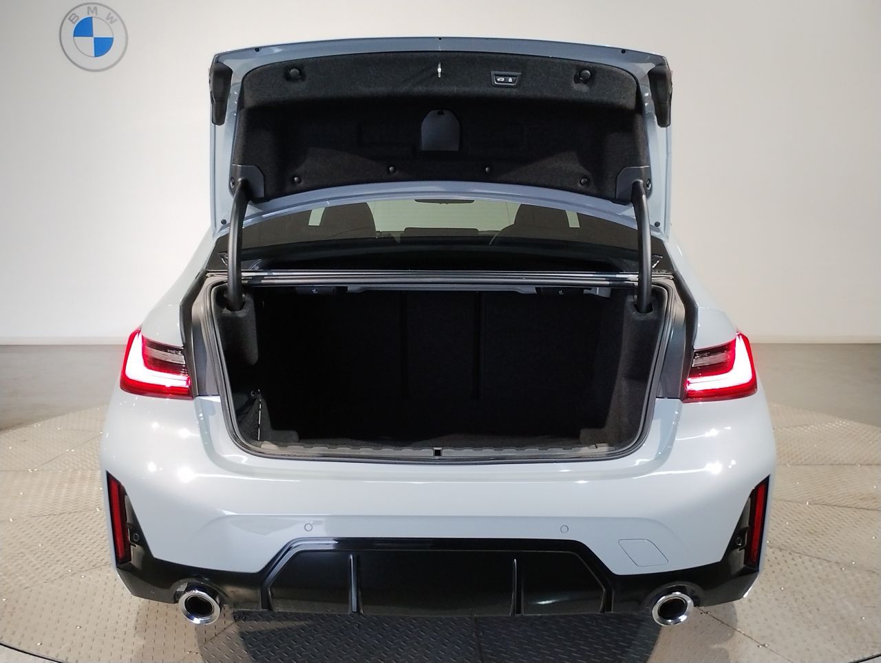 G20 320i Saloon LCI RHD MX