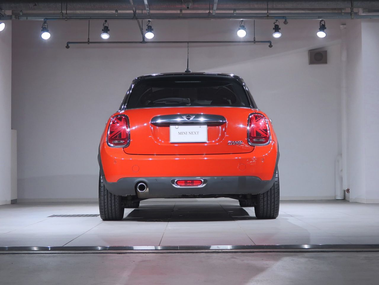 F55 MINI Cooper 5-Door Hatch LCI