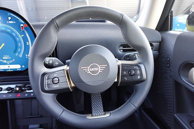 F66 MINI Cooper C 3Dr