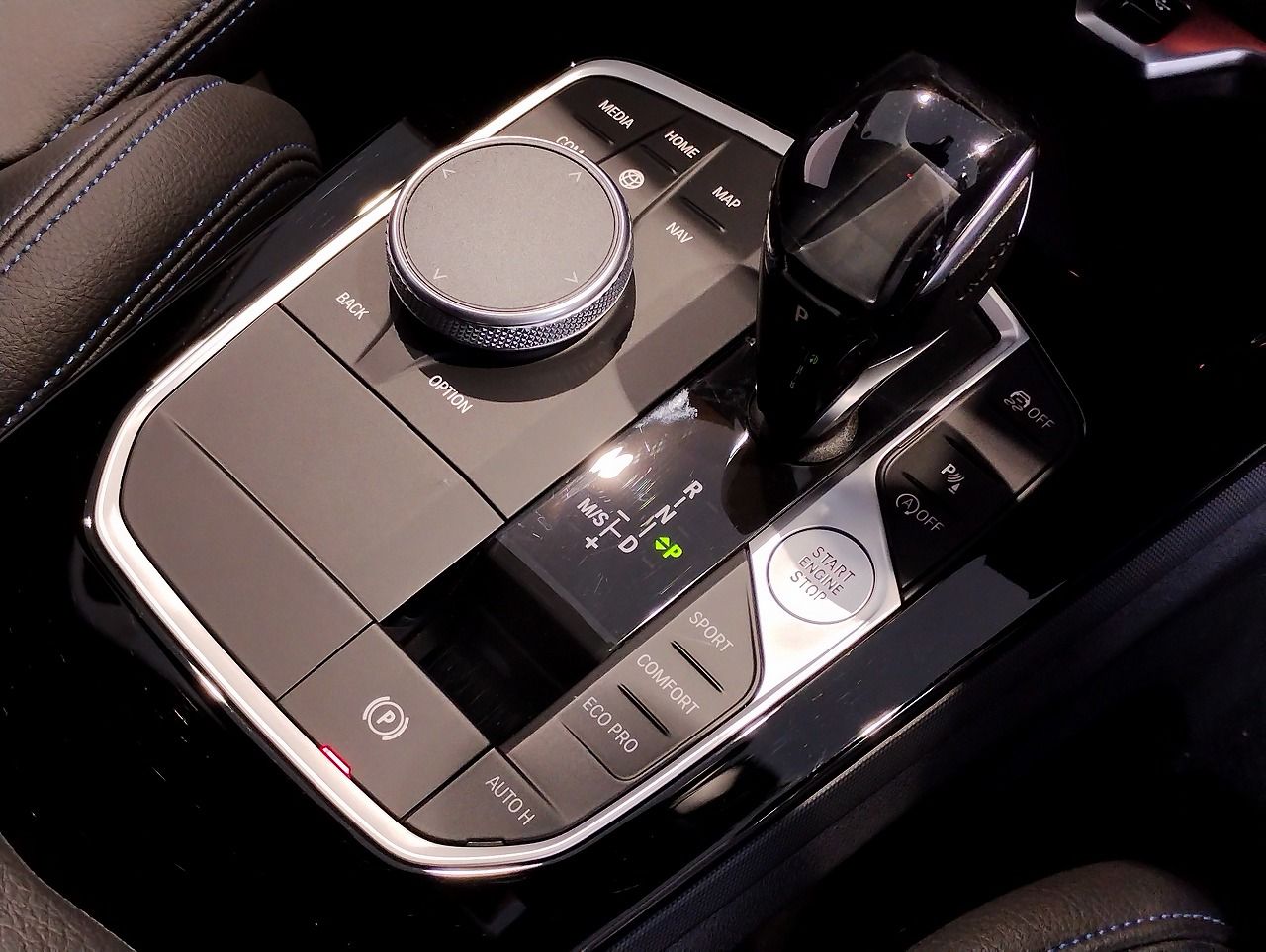 F40 118d Sports Hatch 5-door B47 2.0d