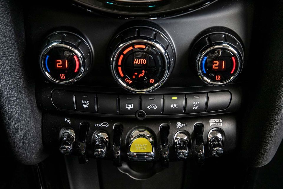 MINI Cooper SE