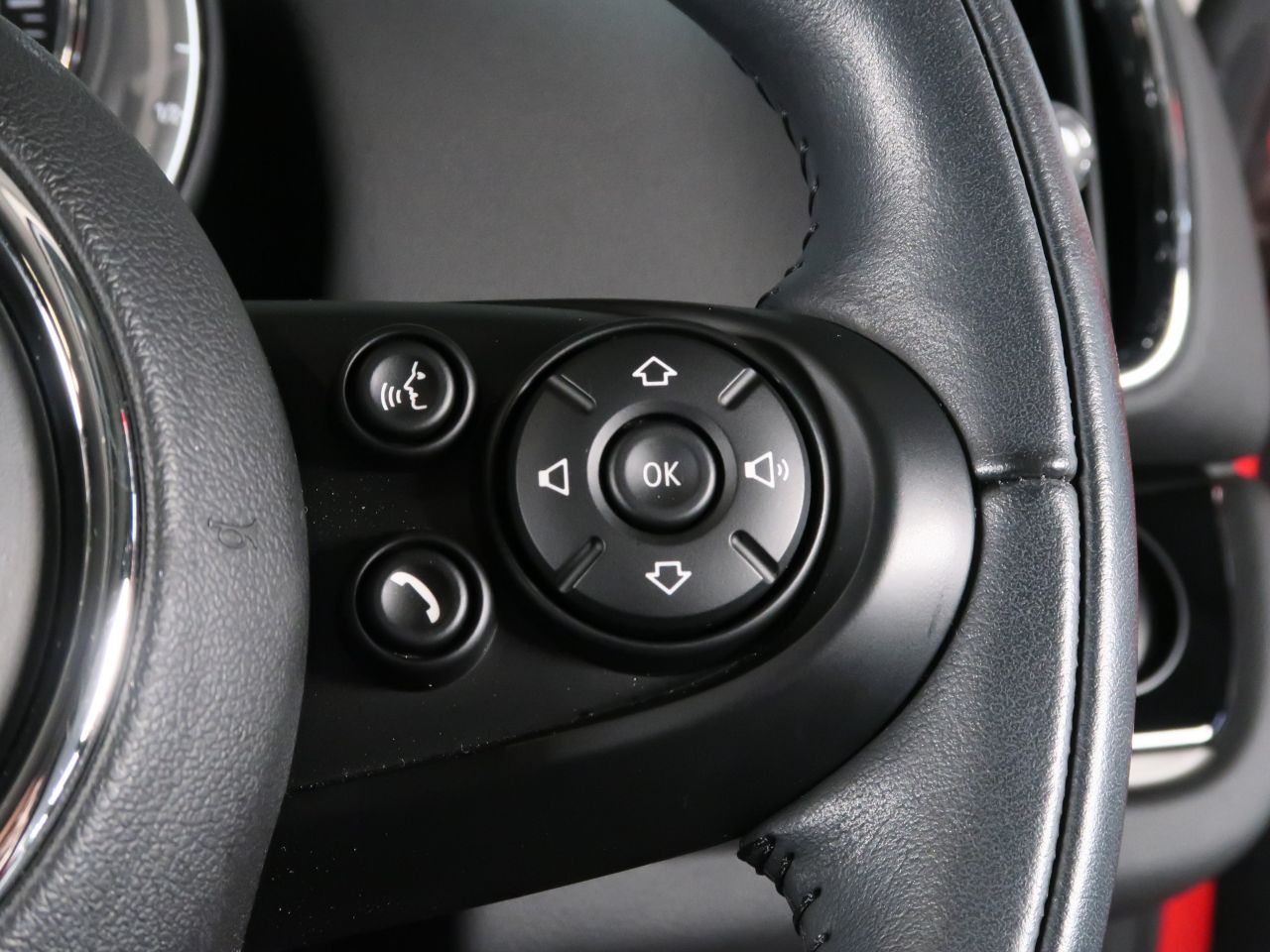 MINI CROSSOVER COOPER D ALL4