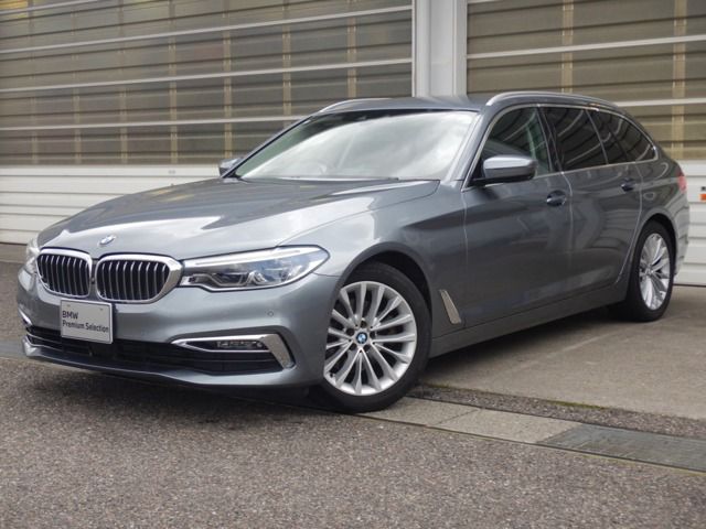 523d Touring Luxury