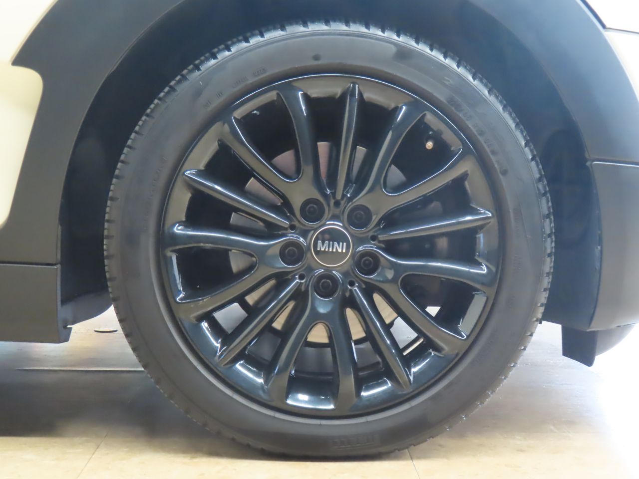 MINI CLUBMAN COOPER D