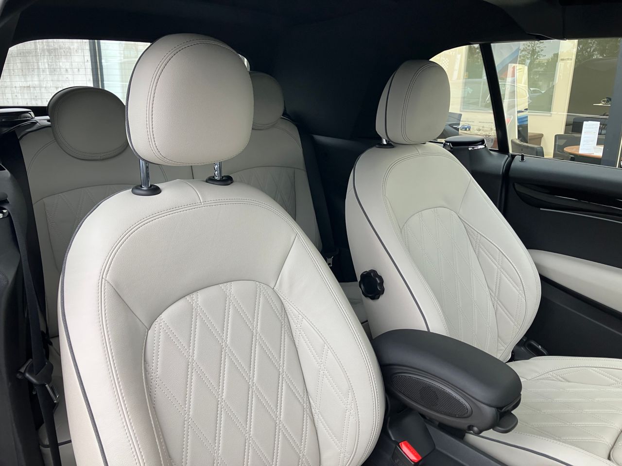 MINI Cooper S Convertible RHD