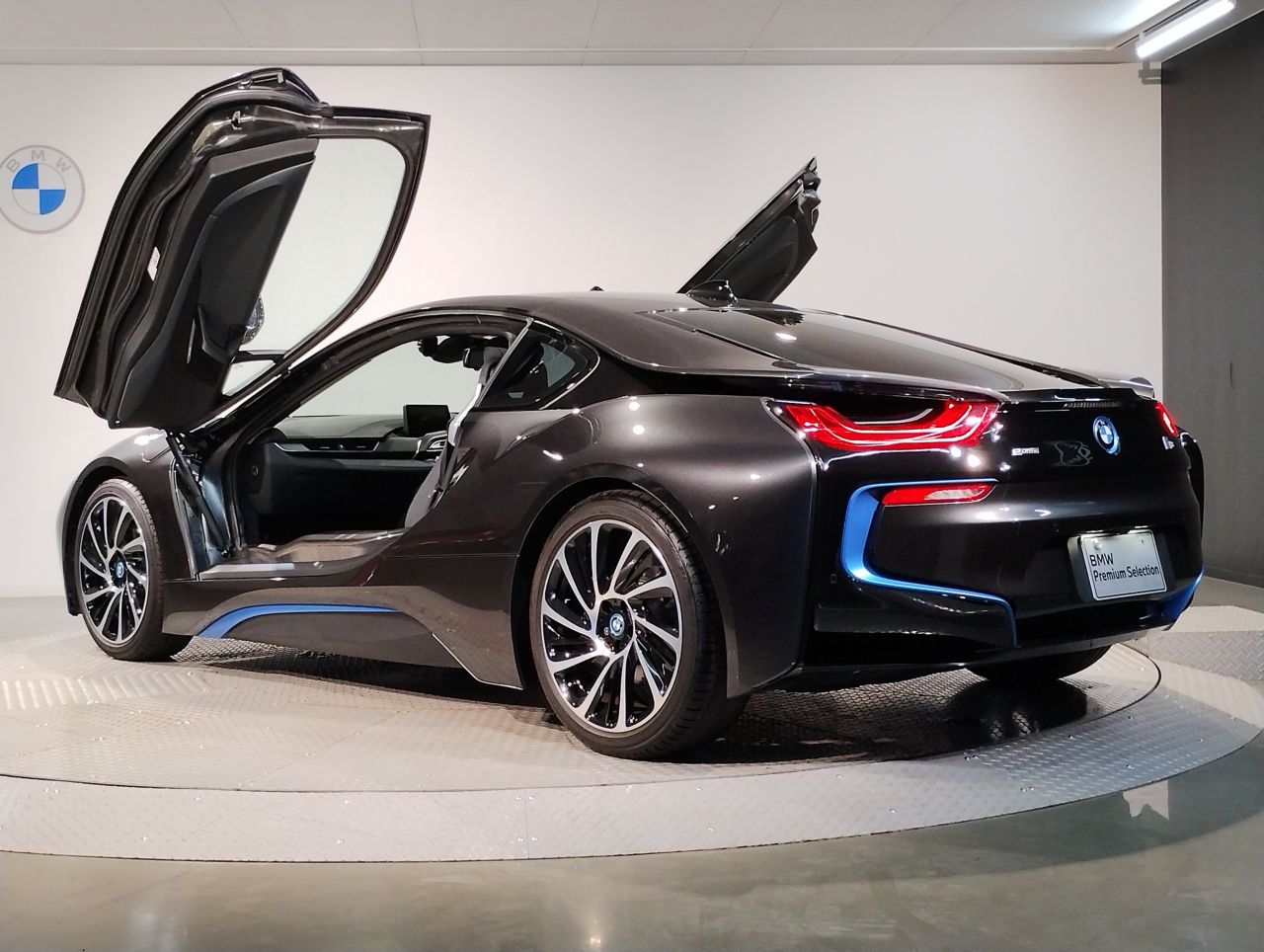 BMWI I8 RHD