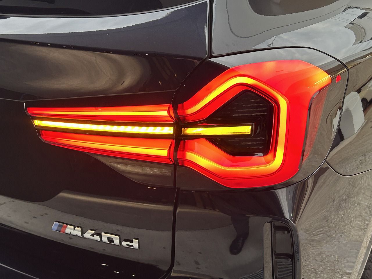 G01 X3 M40d RHD LCI ZA