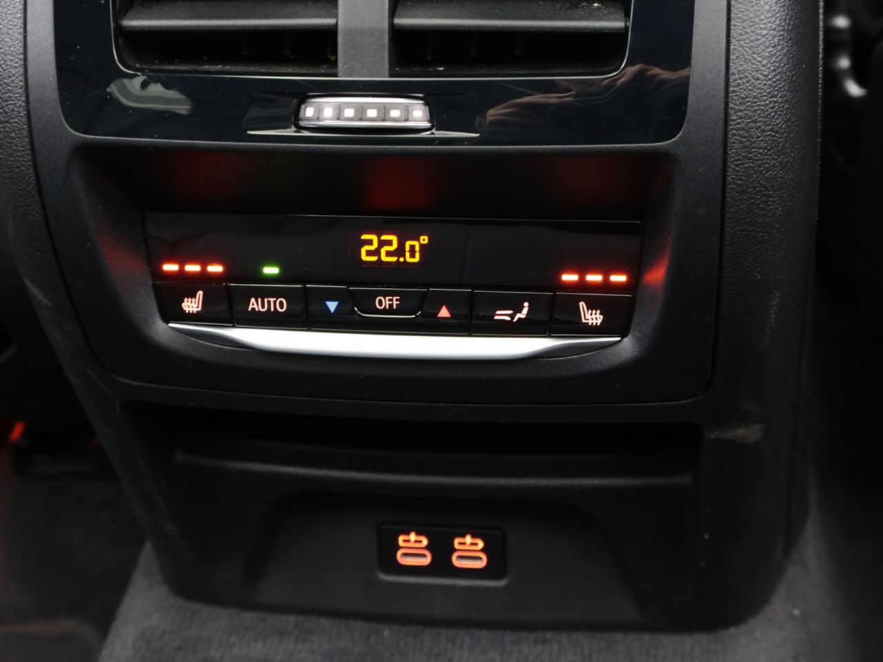 G01 X3 M40i RHD LCI ZA