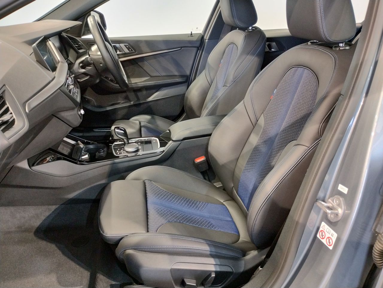 F40 118d Sports Hatch 5-door B47 2.0d