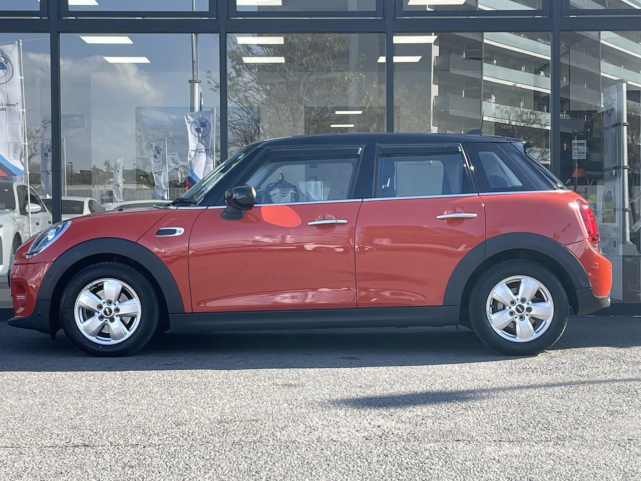 MINI F55 Cooper D 5dr Hatch LCI