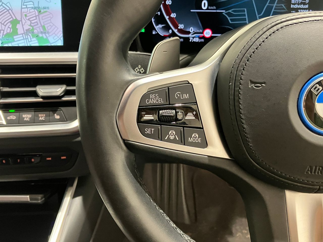 G20 330e Saloon RHD