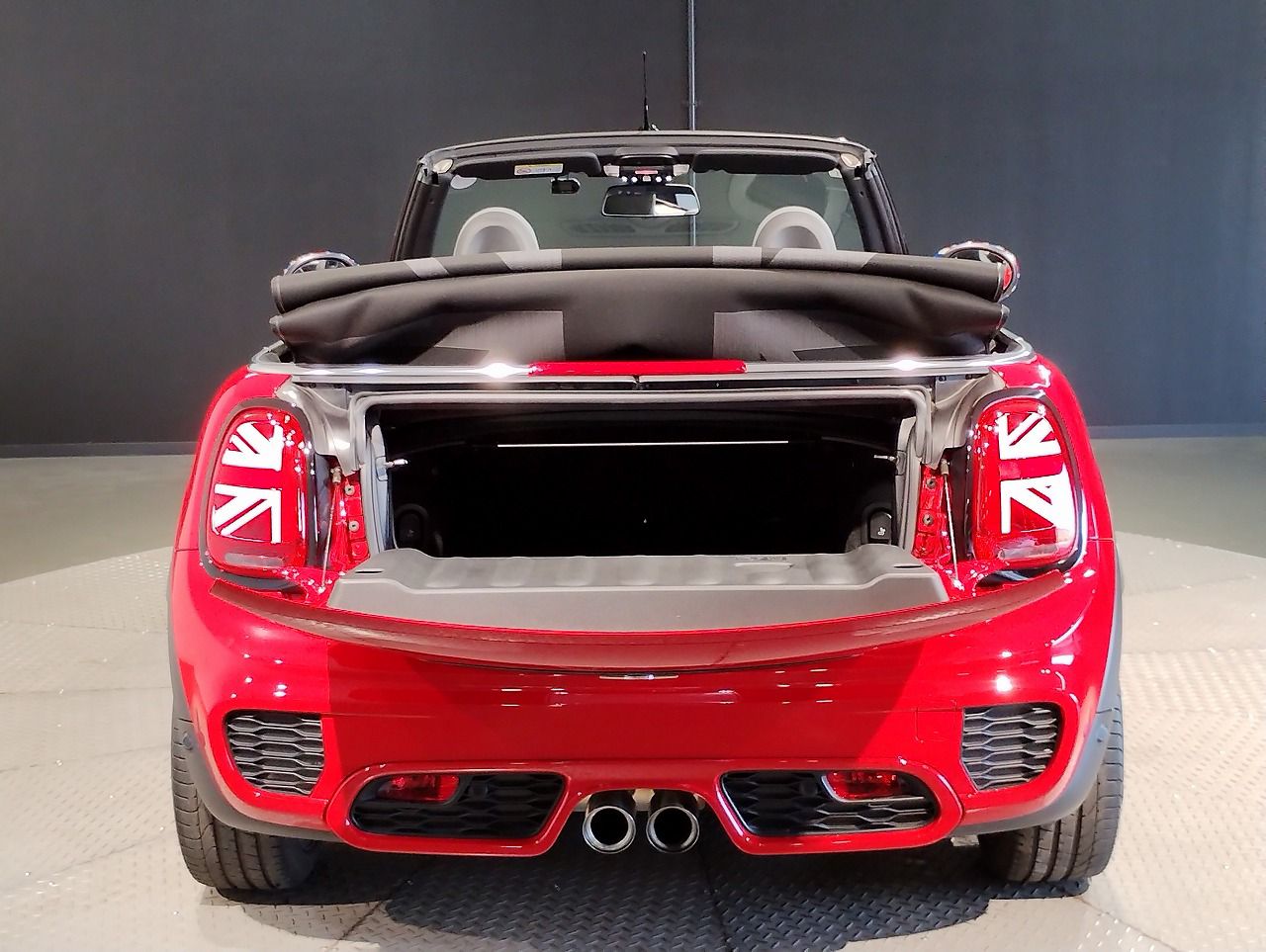 F57 MINI John Cooper Works Convertible LCI