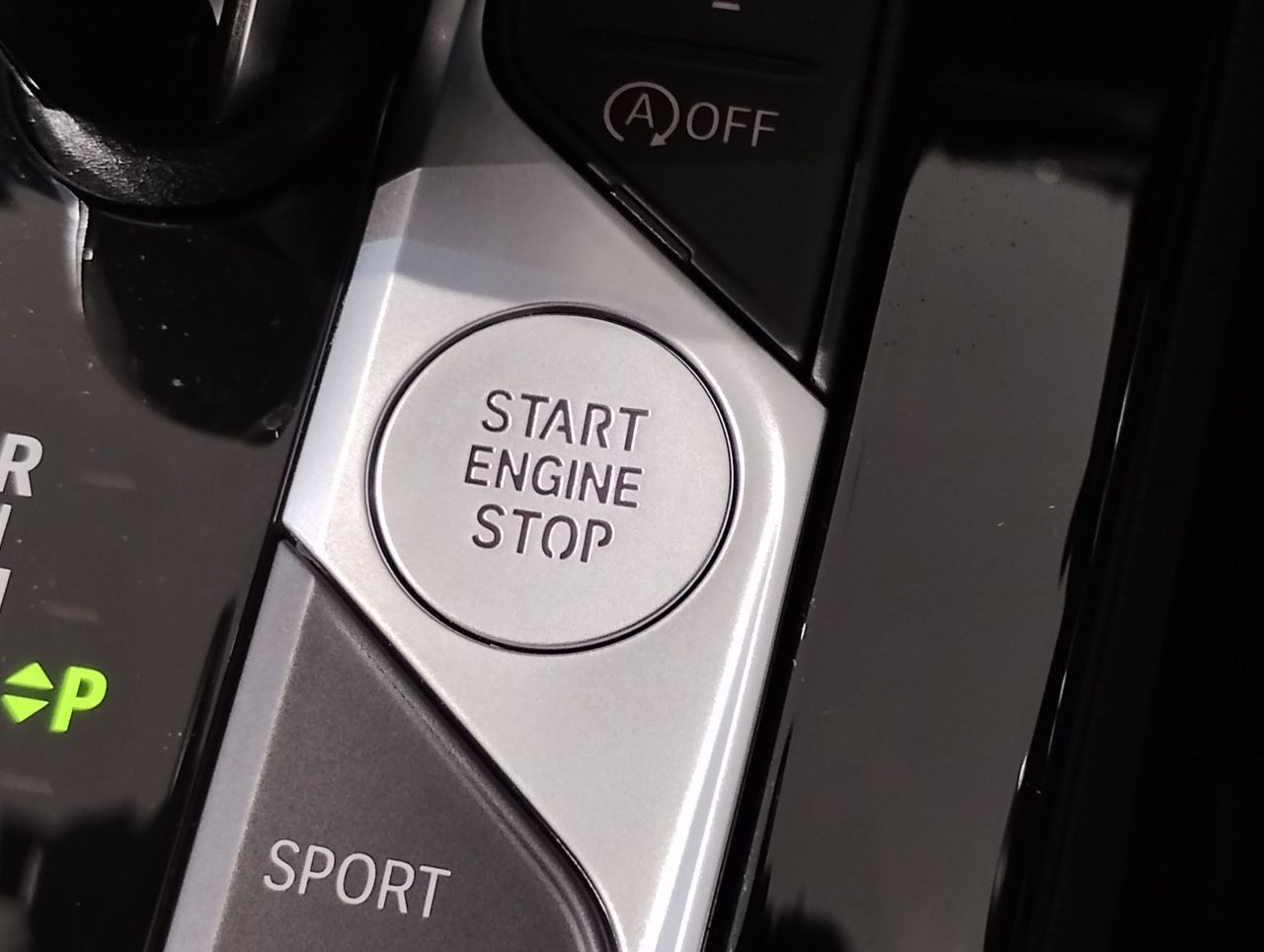 F40 118d Sports Hatch 5-door B47 2.0d