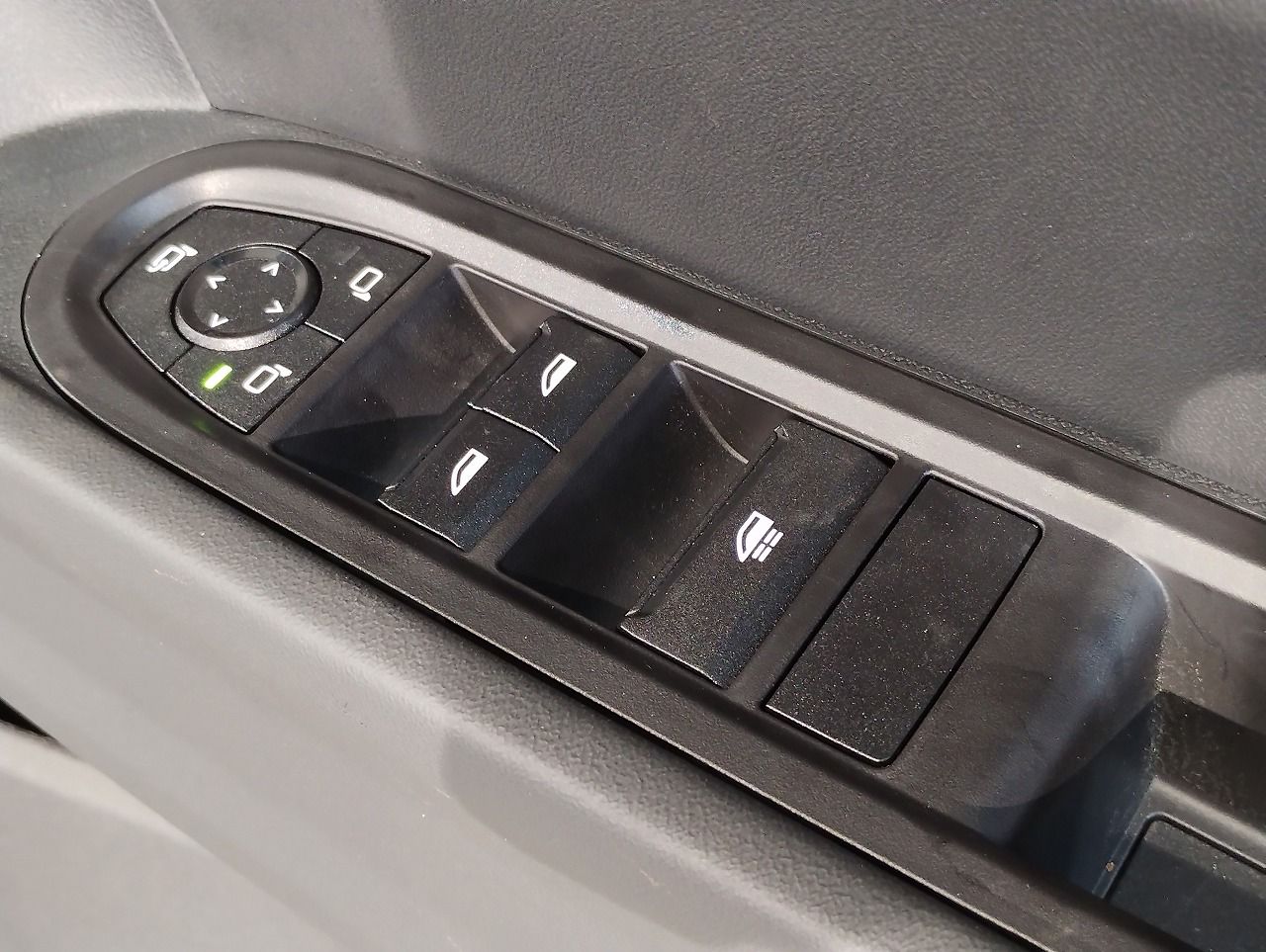 F67 MINI Cooper Convertible C