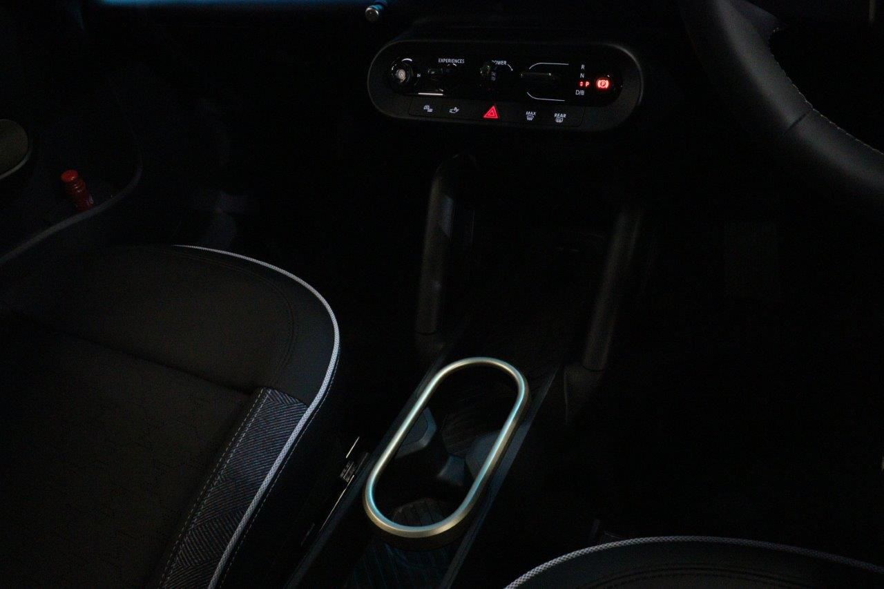 J05 MINI Aceman SE