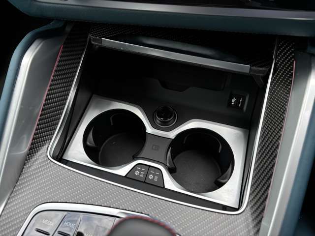 XM RHD
