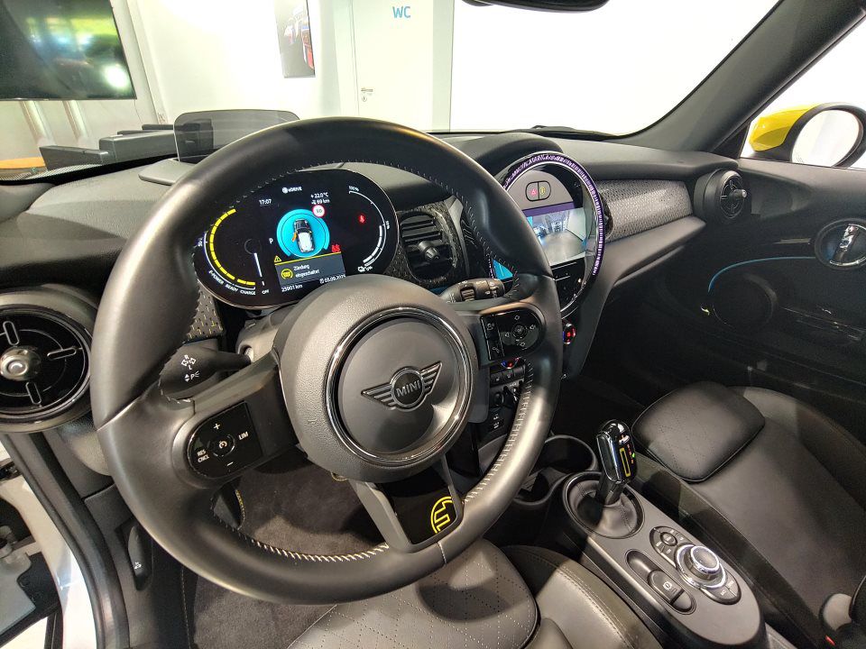 MINI Cooper SE