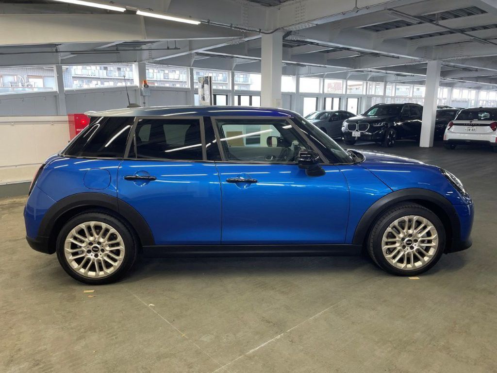 F65 MINI Cooper S 5Dr