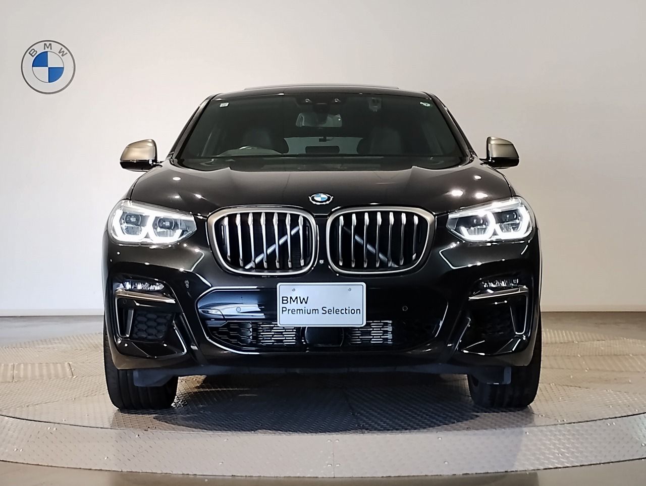 X4 M40i RHD