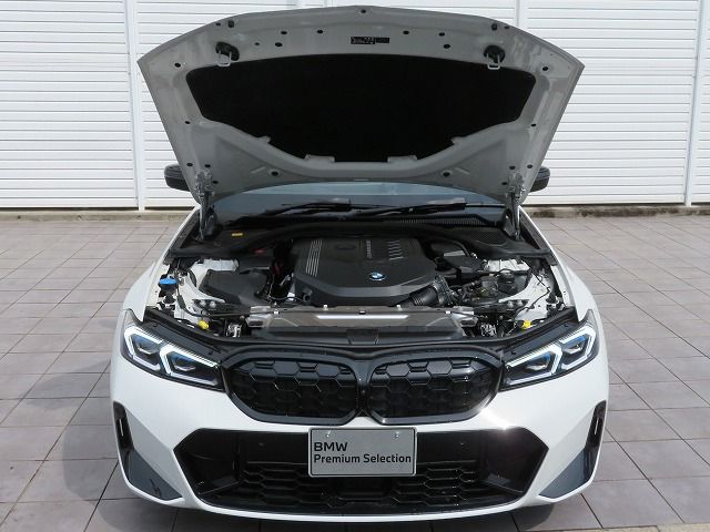 G21 M340i xDrive Touring LCI RHD