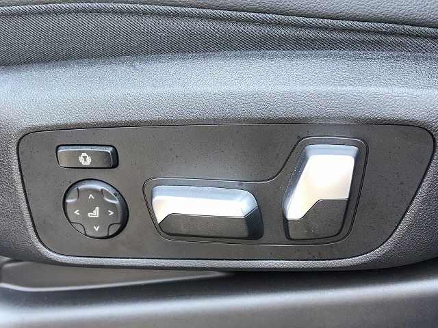 X3 20D