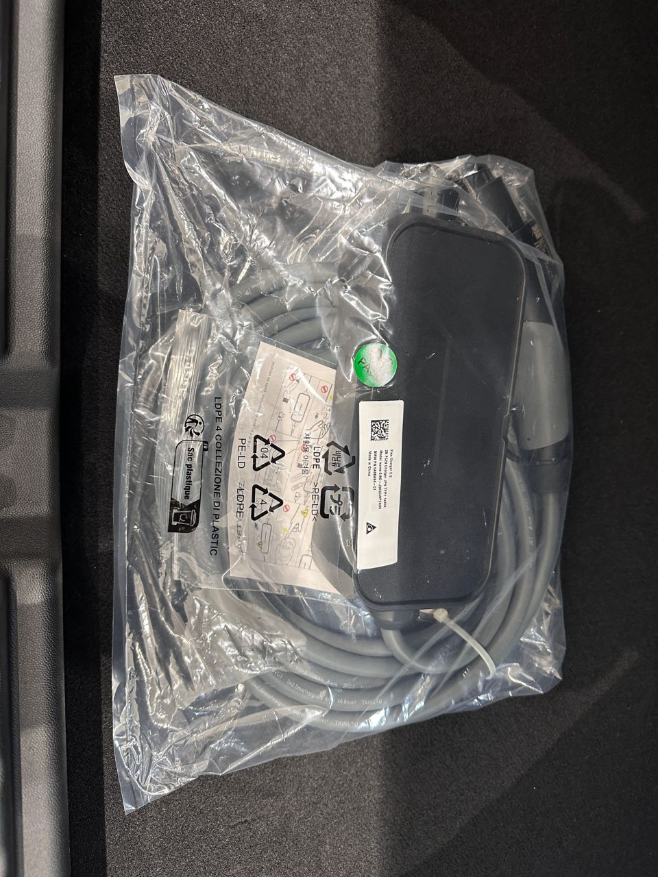 J05 MINI Aceman E
