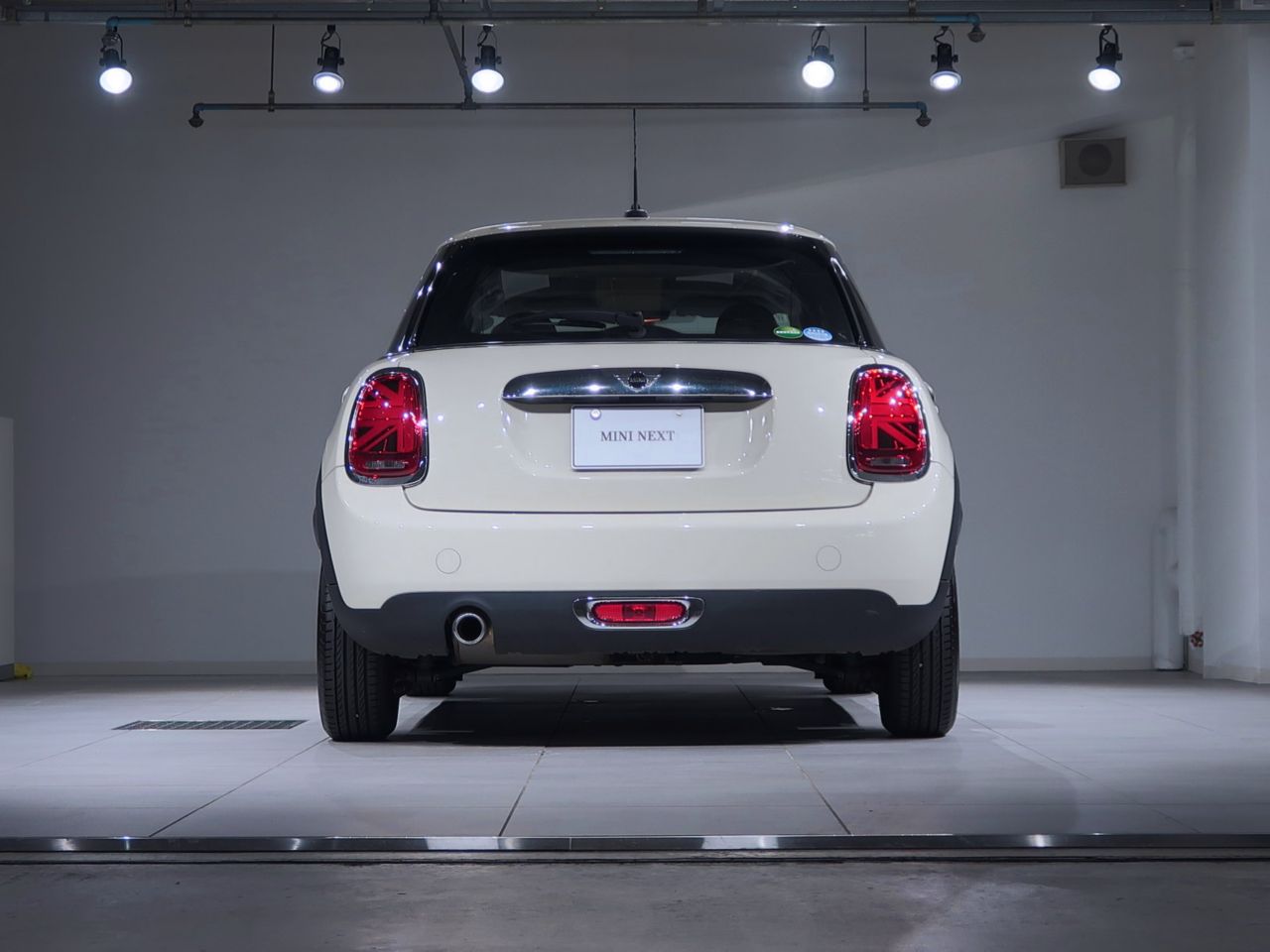 F55 ONE