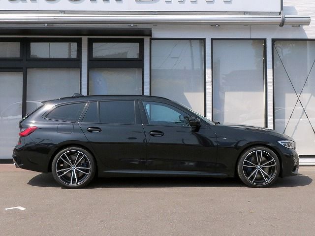 G21 320i RHD