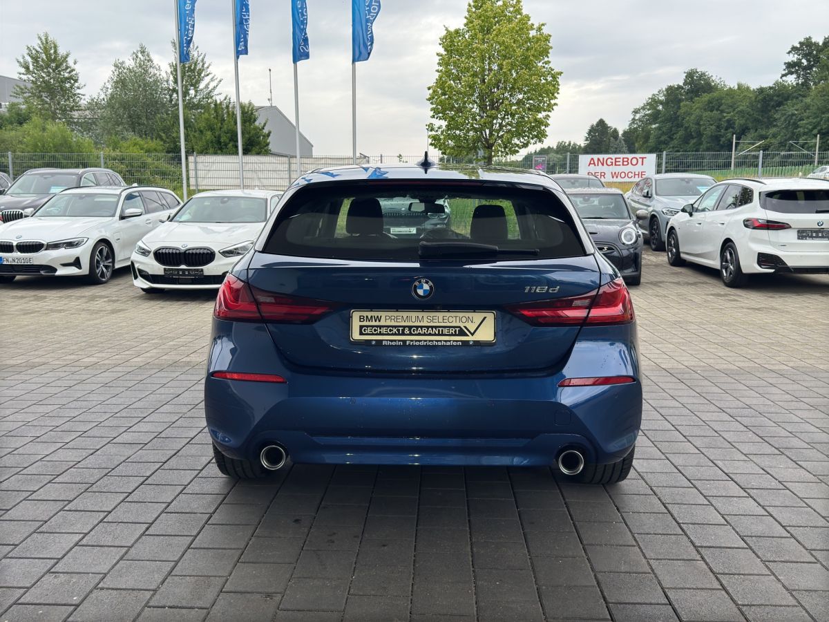 BMW 118